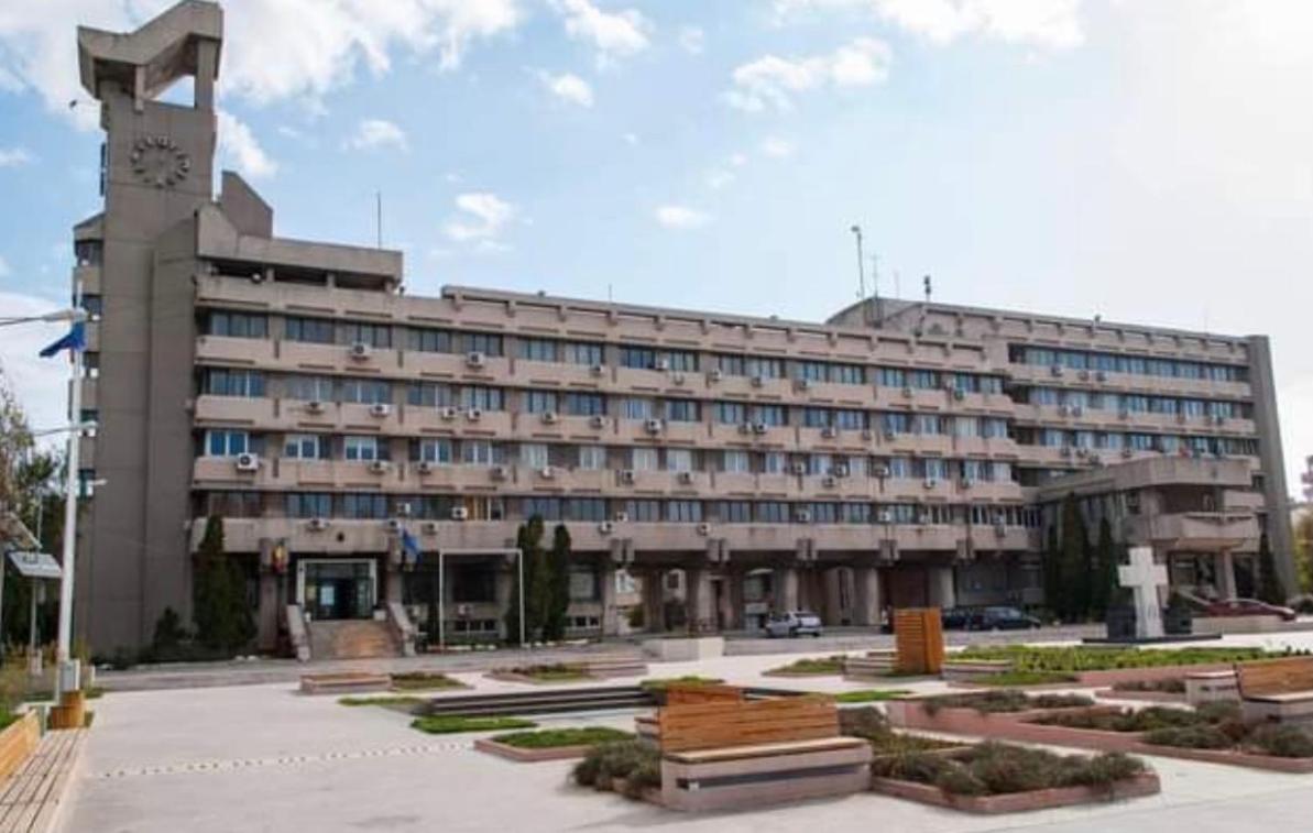 Tribunal Apartament Langa Faleza Dunarii Brăila Dış mekan fotoğraf