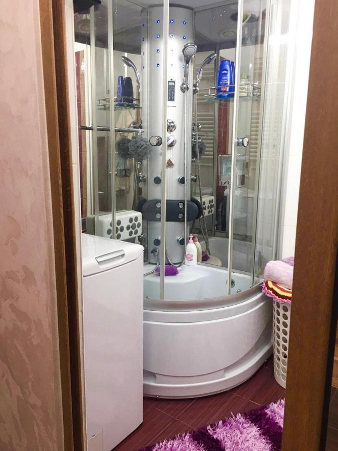 Tribunal Apartament Langa Faleza Dunarii Brăila Dış mekan fotoğraf